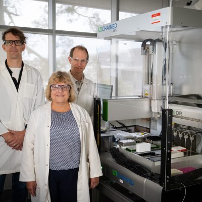 L-R-Professor-Alister-Page-Professor-Erica-Wanless-Dr-Robert-Chapman
